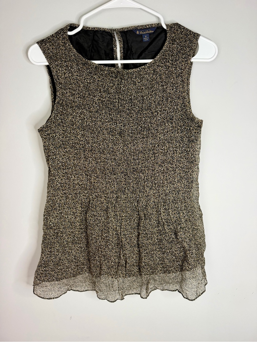 Brooks Brothers Black and Gold Sleeveless Textured Camisole
